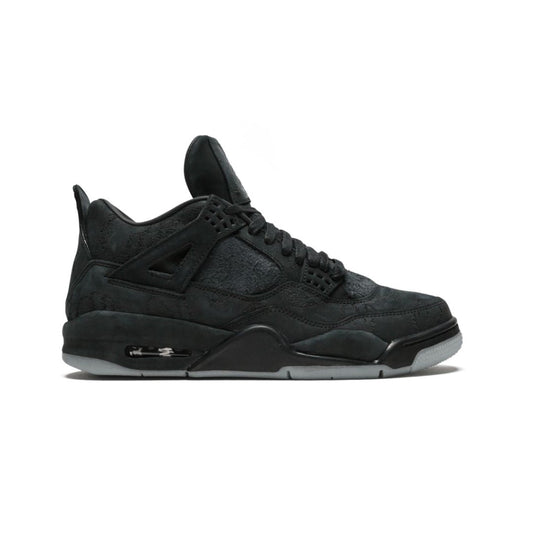4 Retro Kaws Black